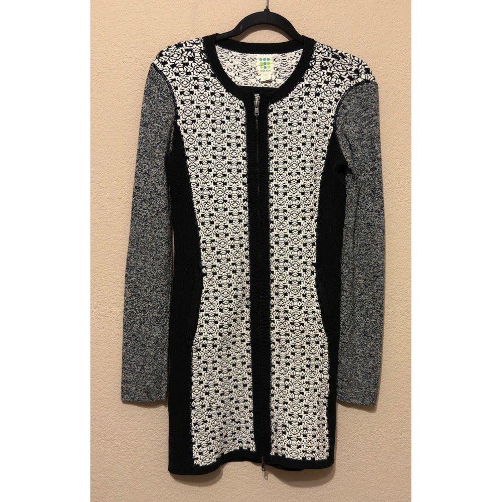 Title Nine Small Black White Geometric Zip Front Longline Cardigan Sweater Dress
